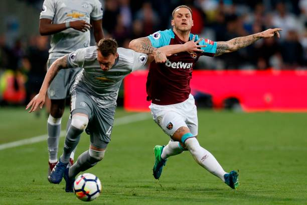 表现一直在 表现一直在