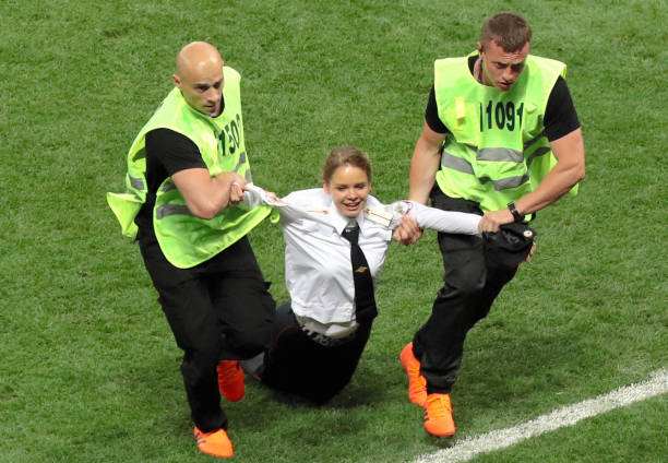 续为球队贡 续为球队贡